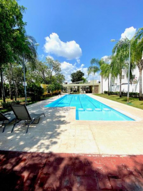 Preciosa Casa Ideal Familias en Privada - Pool